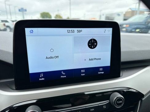 Used 2022 Ford Escape SE image 16