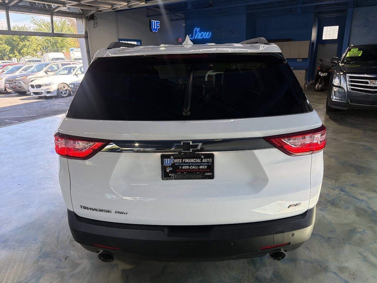 Used 2020 Chevrolet Traverse RS AWD/4WD image 11