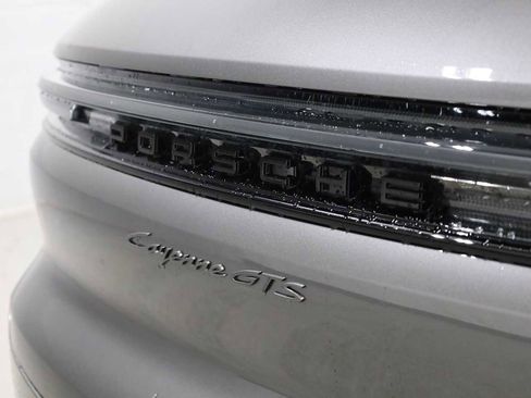 New 2026 Porsche Cayenne GTS image 8