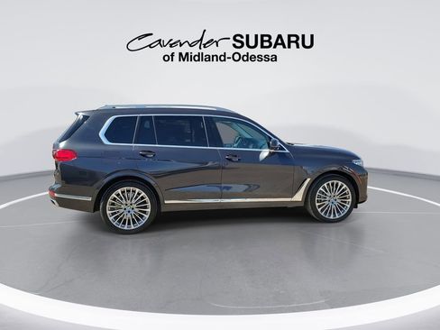 Used 2019 BMW X7 xDrive50i w/ Luxury Seating Package image 9