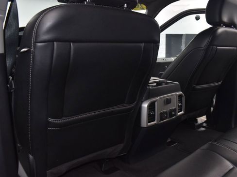 Certified 2020 Ford F350 Lariat w/ Lariat Value Package image 20