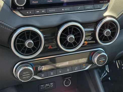 Used 2021 Nissan Sentra SV image 23