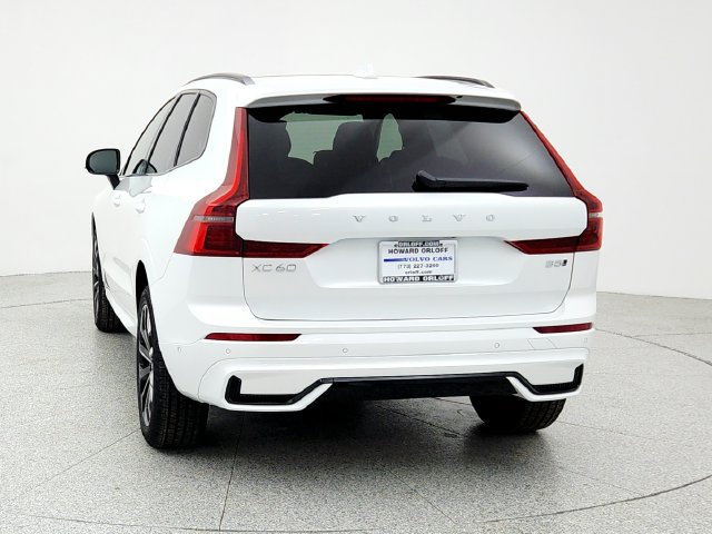New 2026 Volvo XC60 B5 Plus w/ Climate Package AWD/4WD image 6
