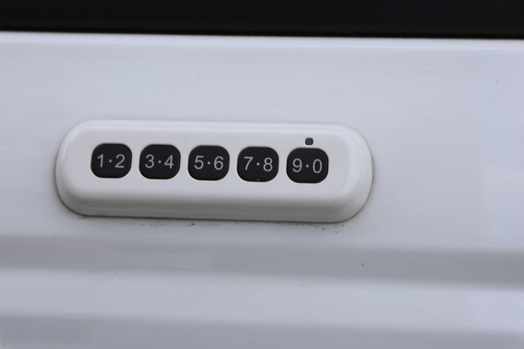 Used 2022 Ford Bronco Wildtrak AWD/4WD image 7