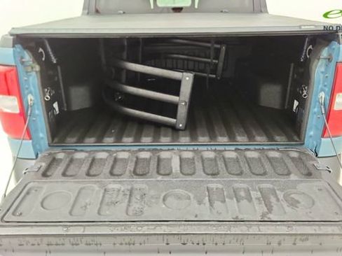Used 2022 Ford Maverick Lariat image 14