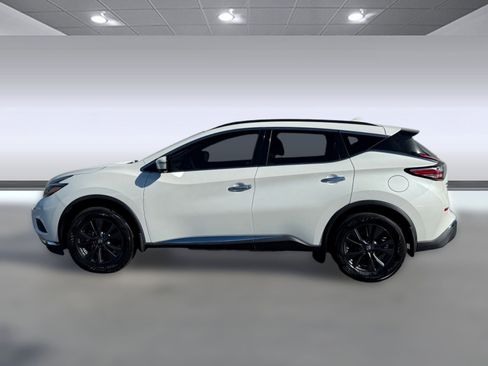 Used 2018 Nissan Murano SV w/ Premium Package image 2