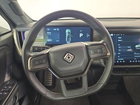 Used 2022 Rivian R1T Adventure image 27