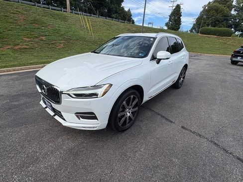 Used 2018 Volvo XC60 T5 Inscription w/ Advanced Package AWD/4WD image 3