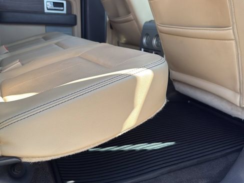 Used 2014 Ford F150 Lariat w/ Lariat Chrome Package AWD/4WD image 25