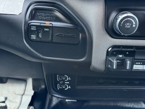 Used 2022 RAM 5500 Tradesman w/ Max Tow Package image 29