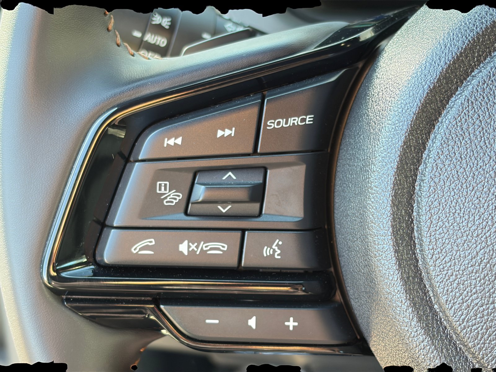 Used 2025 Subaru Forester Sport AWD/4WD image 17