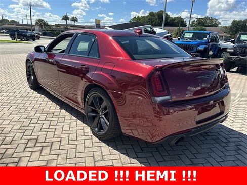 Used 2023 Chrysler 300 C image 19