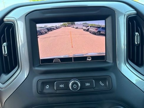 Used 2023 GMC Sierra 1500 Pro w/ Pro Value Package AWD/4WD image 16