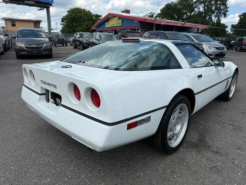 Used 1990 Chevrolet Corvette Coupe RWD image 5