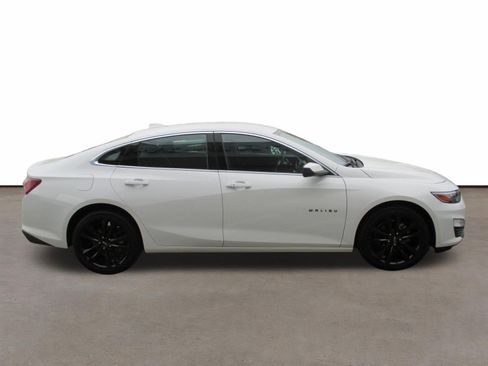 Used 2024 Chevrolet Malibu LT w/ Sport Edition FWD image 6