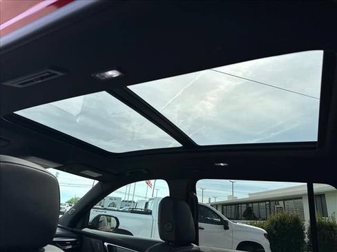 New 2026 Buick Enclave Sport Touring w/ Power Package FWD image 25