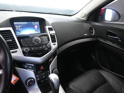 Used 2014 Chevrolet Cruze LT w/ RS Package image 22