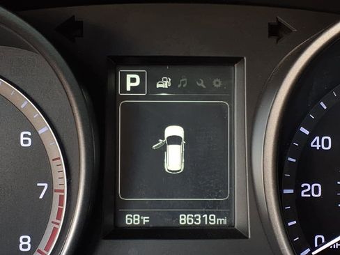 Used 2018 Hyundai Santa Fe Sport w/ 2.4L Value Package 02 image 32