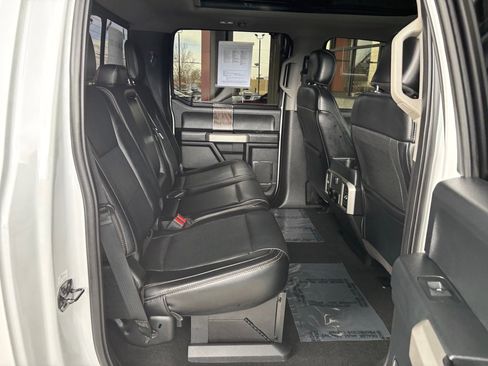 Used 2019 Ford F250 Lariat w/ Lariat Ultimate Package image 22