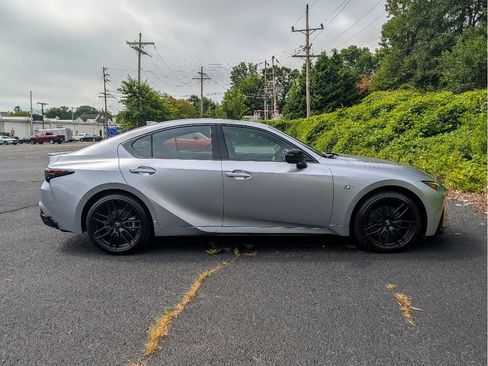 Used 2024 Lexus IS 350 F Sport AWD/4WD image 4