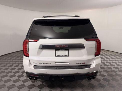 Used 2023 GMC Yukon AT4 w/ AT4 Premium Plus Package AWD/4WD image 4
