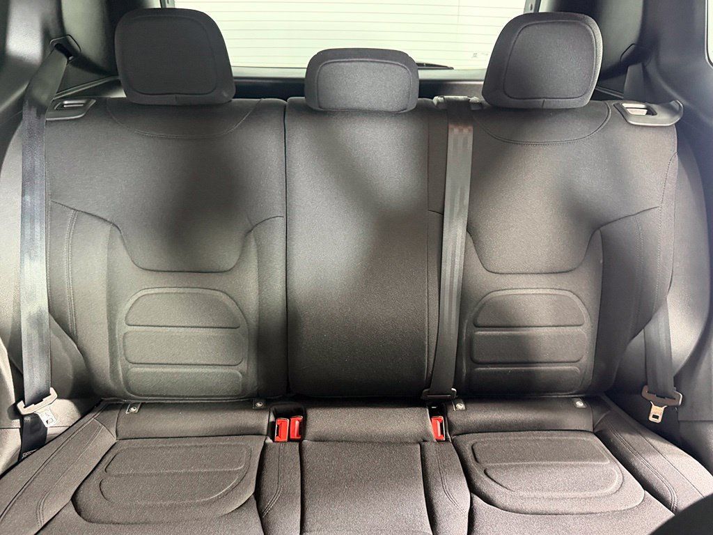 Used 2022 Jeep Renegade Latitude AWD/4WD image 20