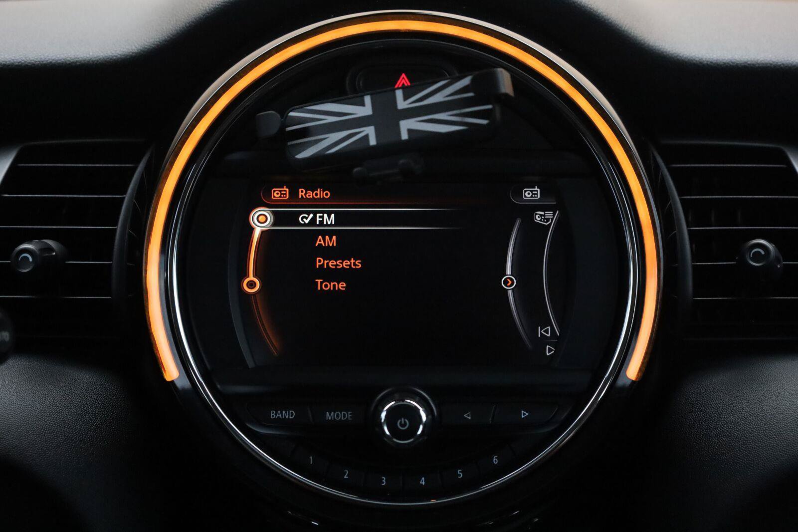 Used 2016 MINI Cooper 2-Door Hardtop FWD image 34