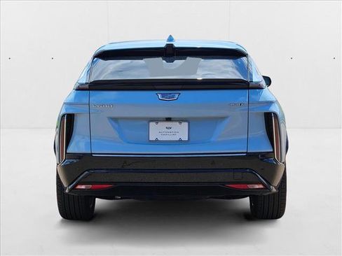 New 2024 Cadillac Lyriq Tech RWD image 8