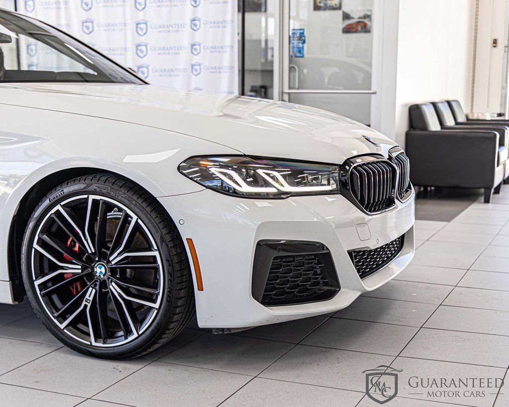 Used 2023 BMW 530i w/ M Sport Package RWD image 4