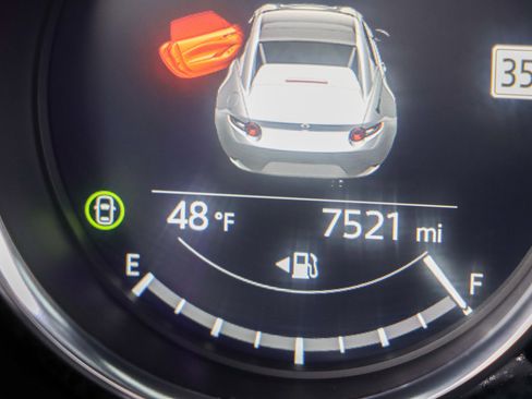 Used 2025 MAZDA MX-5 Miata RF Grand Touring image 16