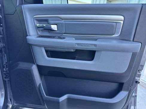 Used 2017 RAM 1500 Big Horn image 37