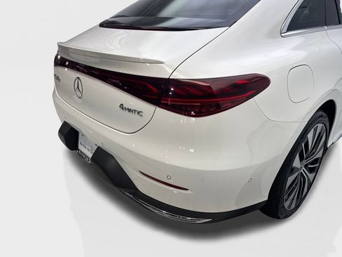 Used 2023 Mercedes-Benz EQE 350+ 4MATIC Sedan w/ Exclusive Trim Package image 18