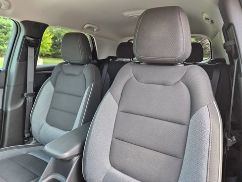 Used 2024 Chevrolet TrailBlazer LT w/ Convenience Package FWD image 16