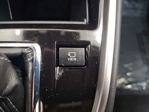 Used 2025 Subaru Outback Touring XT image 23