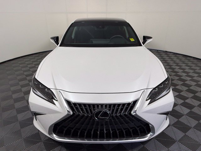 Used 2025 Lexus ES 350 Ultra Luxury w/ Accessory Package (Z2) FWD image 11