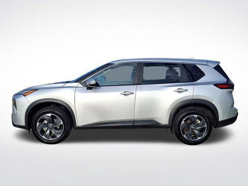 Used 2025 Nissan Rogue SV AWD/4WD image 5