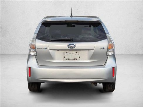 Used 2013 Toyota Prius V Three image 6