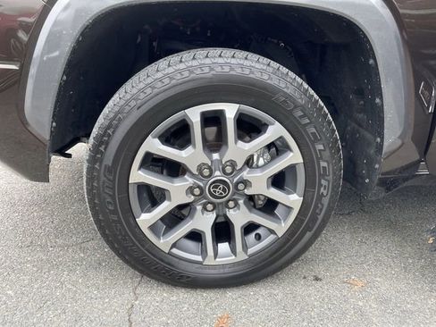 Used 2024 Toyota Tundra 1794 Edition image 10