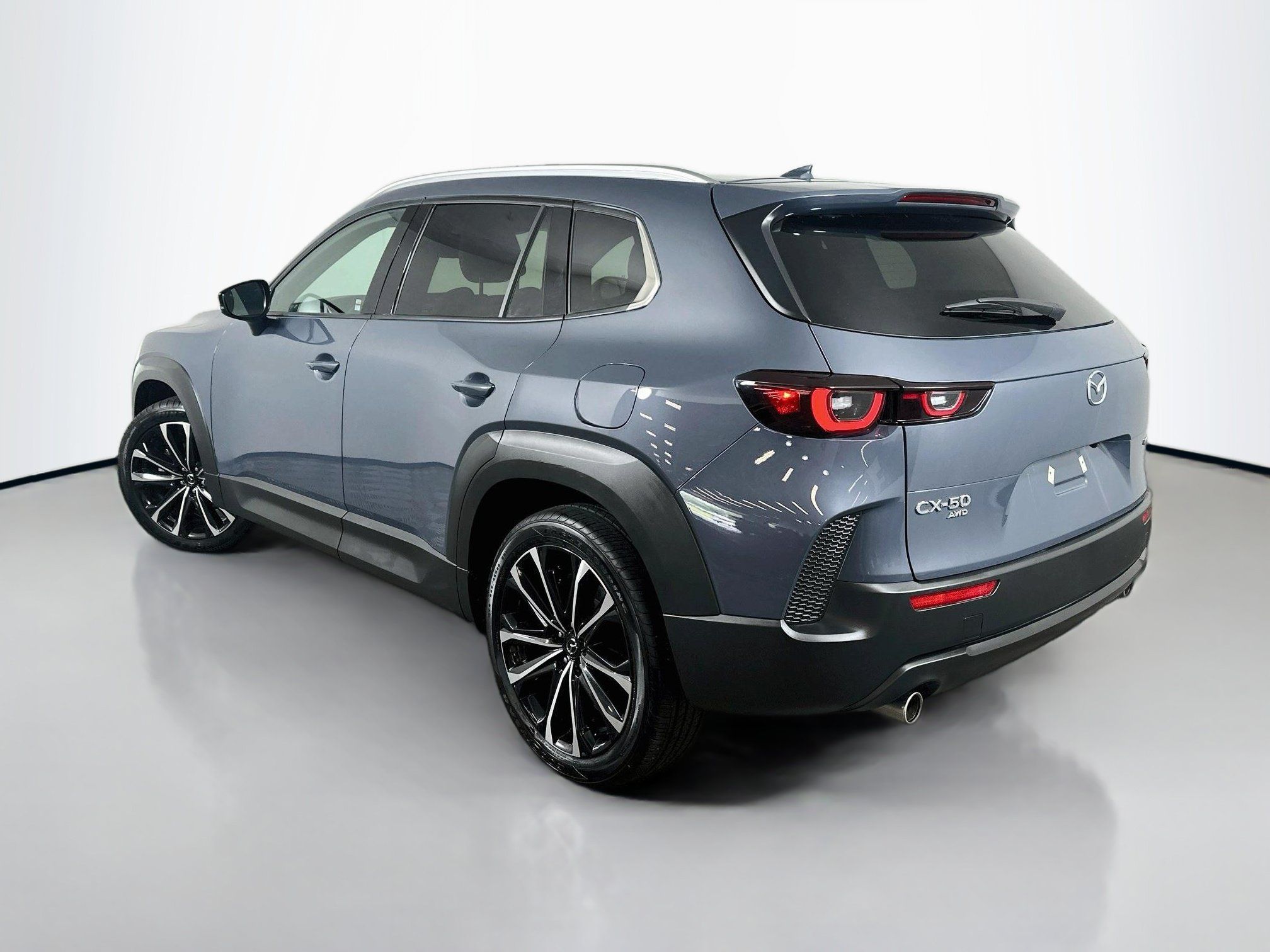 Used 2025 MAZDA CX-50 AWD 2.5 S w/ Premium Plus Pkg image 5
