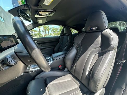 Used 2024 BMW M4 Coupe w/ Executive Package image 5