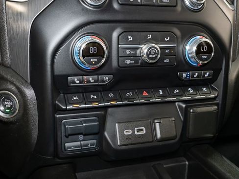 Used 2021 GMC Sierra 1500 Denali w/ Denali Ultimate Package image 26