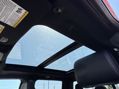 Used 2023 Ford F150 Lariat image 10