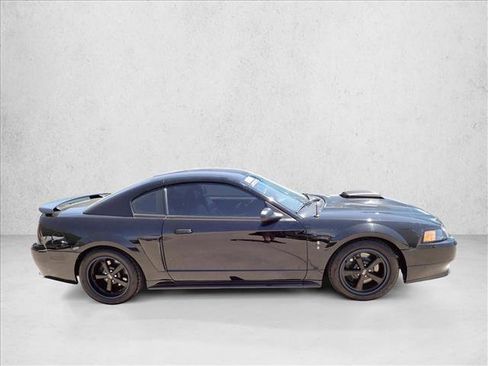 Used 2003 Ford Mustang Mach 1 RWD image 4