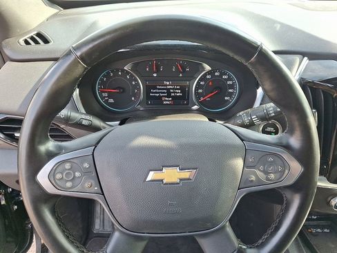 Used 2024 Chevrolet Traverse LT AWD/4WD image 24