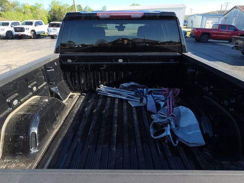 Used 2021 Chevrolet Silverado 1500 Custom w/ LPO, Dark Essentials Package image 6