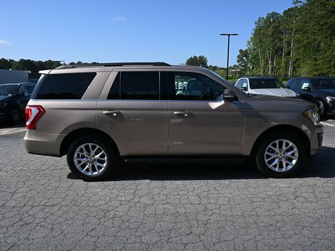 Used 2020 Ford Expedition XLT AWD/4WD image 19