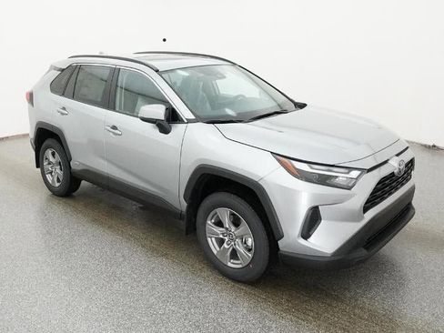 New 2025 Toyota RAV4 XLE image 13