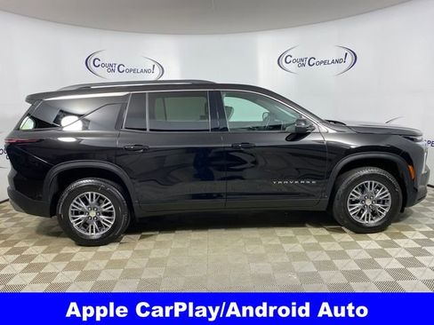 Certified 2025 Chevrolet Traverse LT image 8