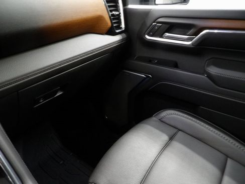 Used 2024 GMC Sierra 2500 Denali w/ Max Trailering Package image 25