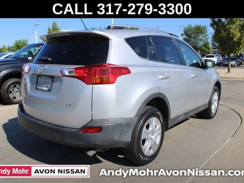 Used 2014 Toyota RAV4 LE FWD image 7